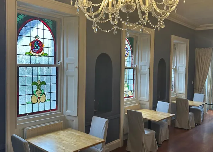 Panzió The Almanage *