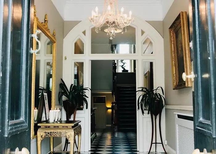 The Almanage Panzió Tipperary